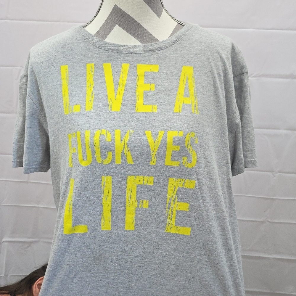 Gray and Yellow Short Sleeve Tee with Bold Print